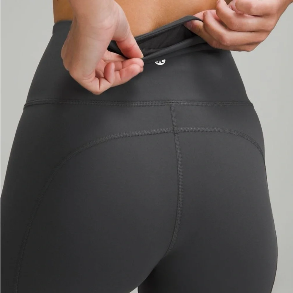 Lululemon Black Cropped Leggings Slit Hem High Rise Size 2 NWOT - Picture 3 of 10